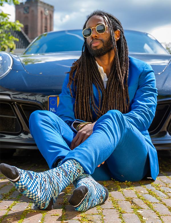 Mannelijk model bruin haar Jamail