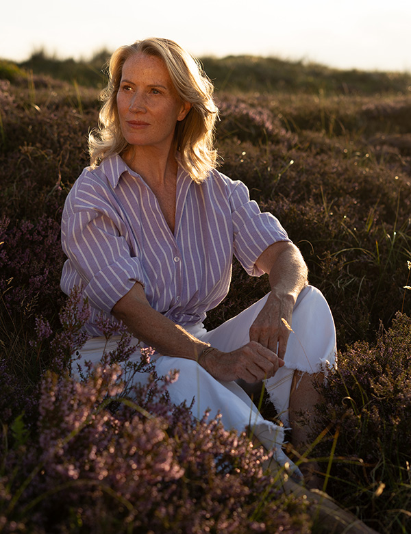 Vrouwelijk model met sproetjes Nancy H.