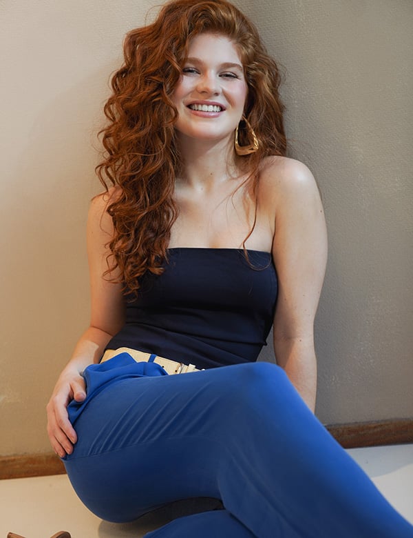 Vrouwelijk model met rood haar Chloe