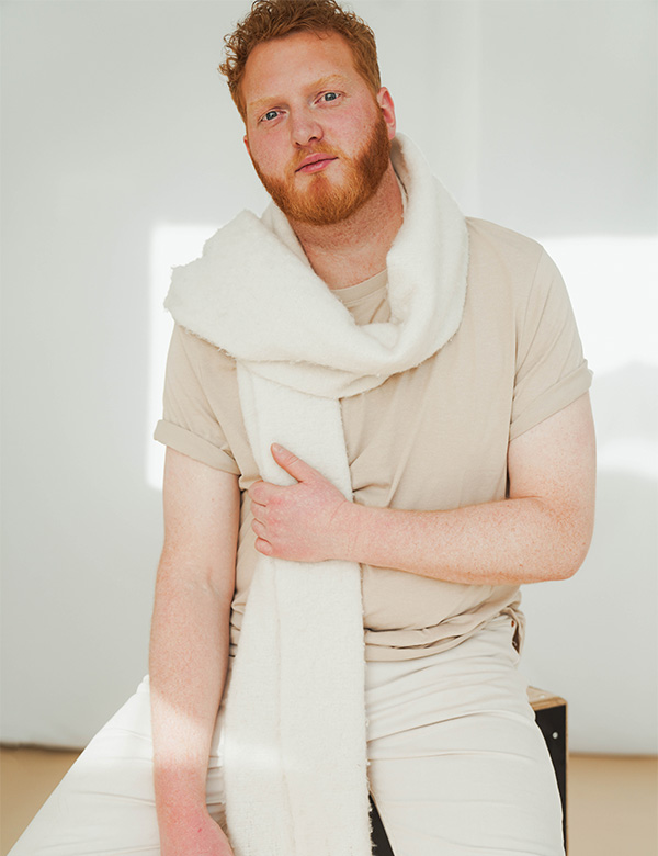Mannelijk model met rood haar Steijn