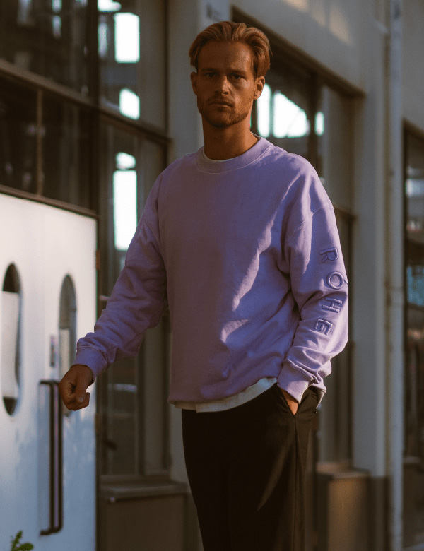 Mannelijk model met blond haar Johan H.