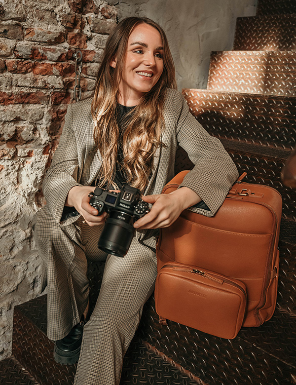 Vrouwelijk model met bruin haar Kirsten