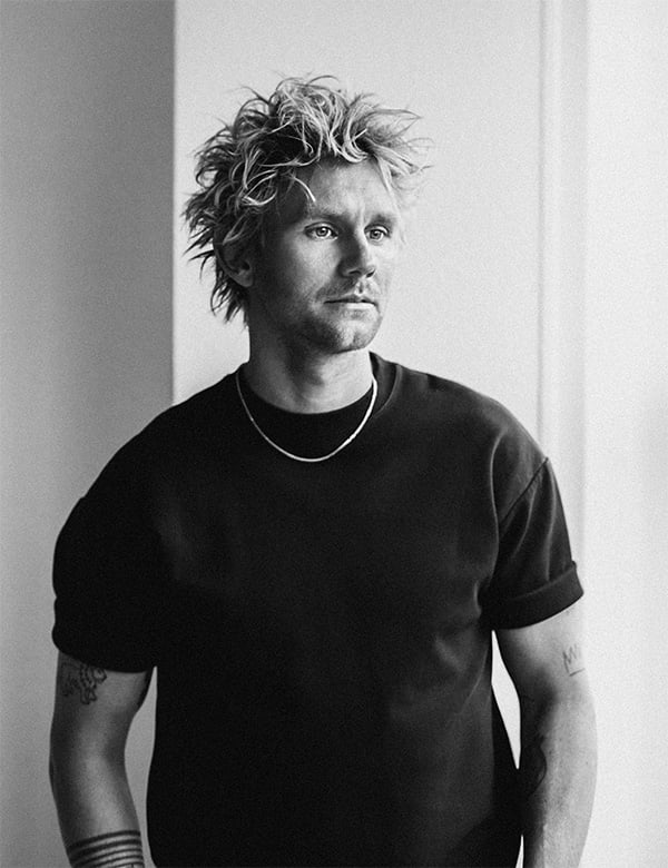 Mannelijk model met blond haar Koen Br.