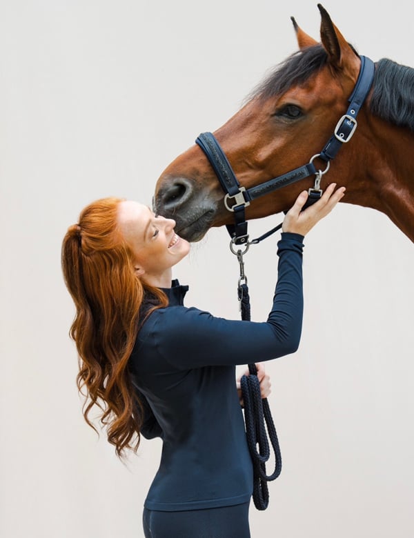 Vrouwelijk model met rood haar Lindsey K.