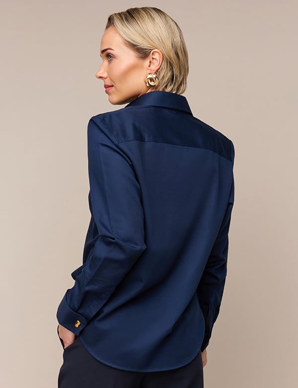 vrouwelijk model met blond haar Amber R.