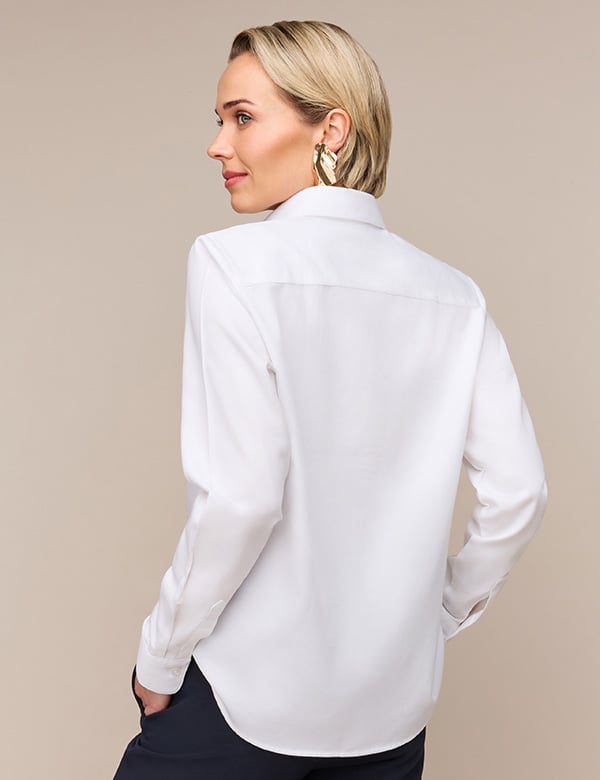 vrouwelijk model met blond haar Amber R.