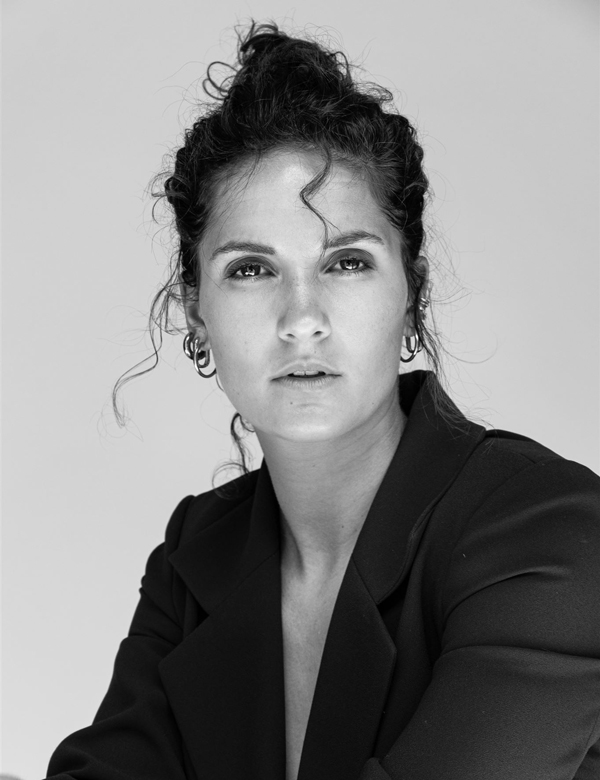 Vrouwelijk model met bruin haar Jolien K.