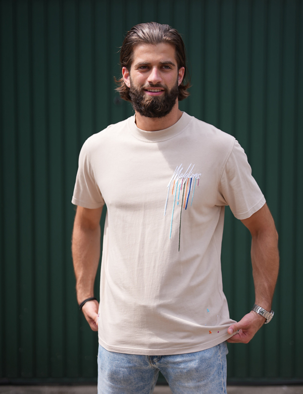 Mannelijk model met bruin haar Yusuf