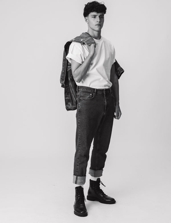 Mannelijk model met bruin haar Maliek