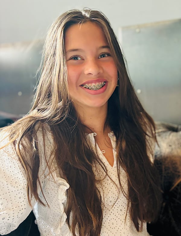 Kindermodel met bruin haar Eloise.