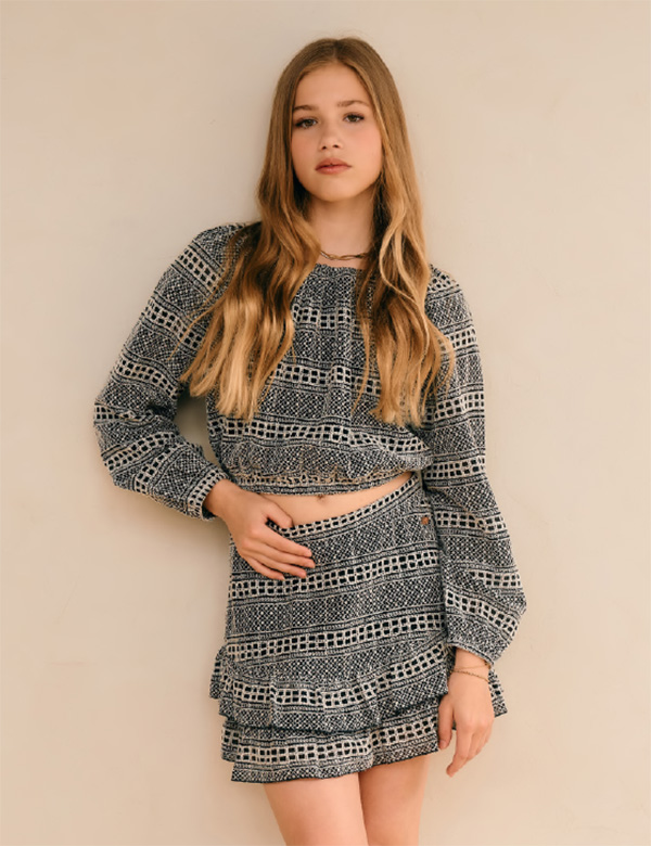 Kindermodel met blond haar Evie