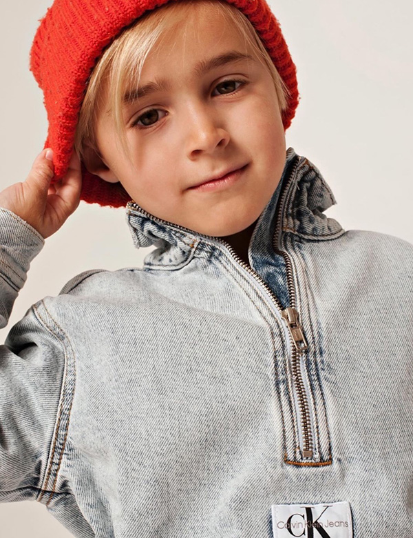 Kindermodel met blond haar James K.