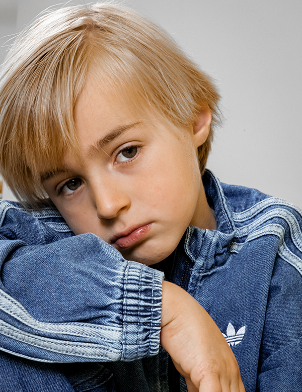 Kindermodel James K
