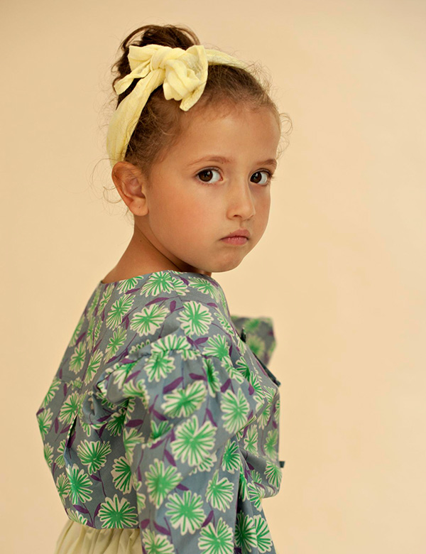 Kindermodel met bruin haar Kenza