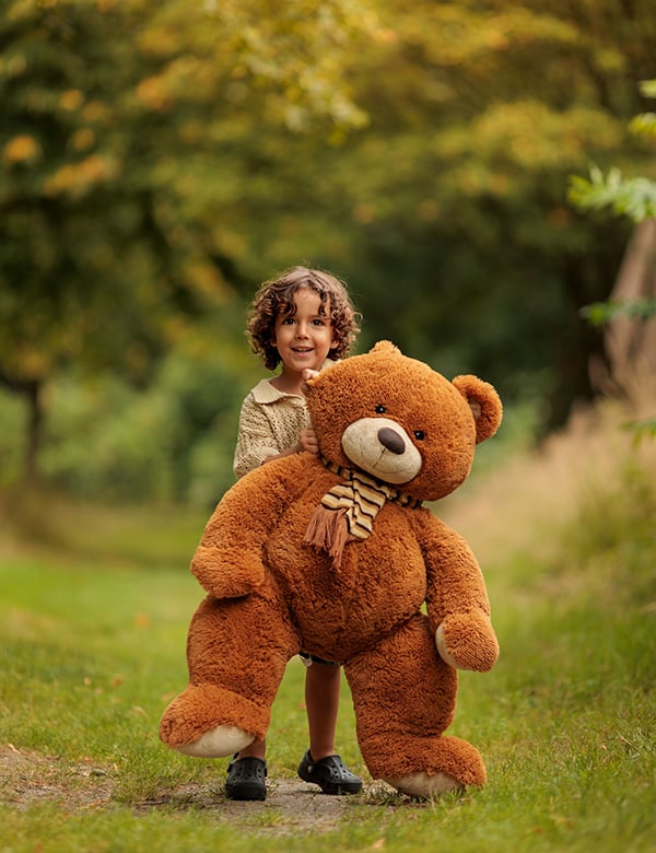 Kindermodel met bruin haar Zayn