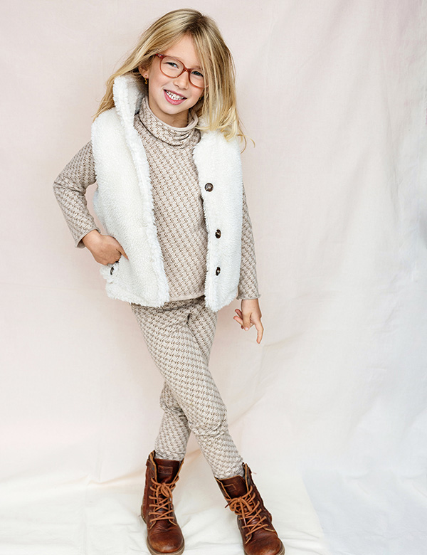 Kindermodel met blond haar Coco