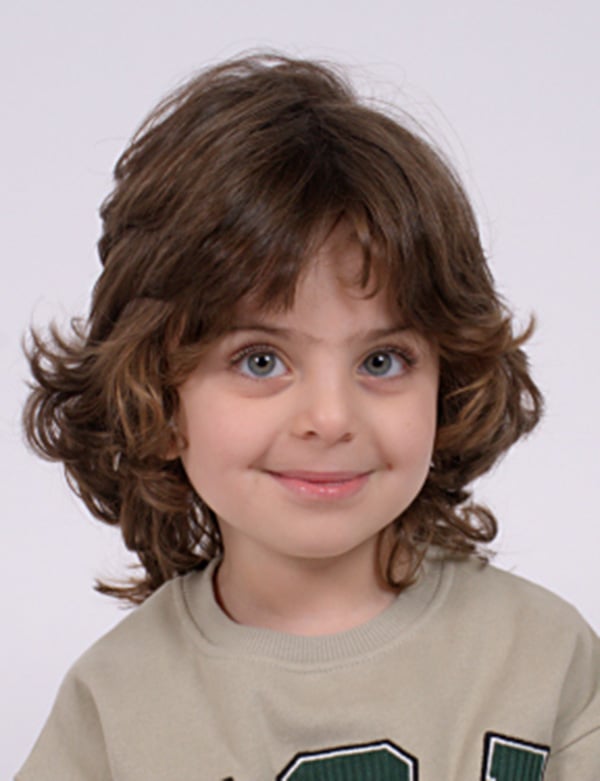 Kindermodel met blauwe ogen ibrahim
