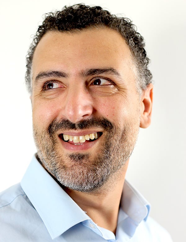Mannelijk model met zwart haar Issam