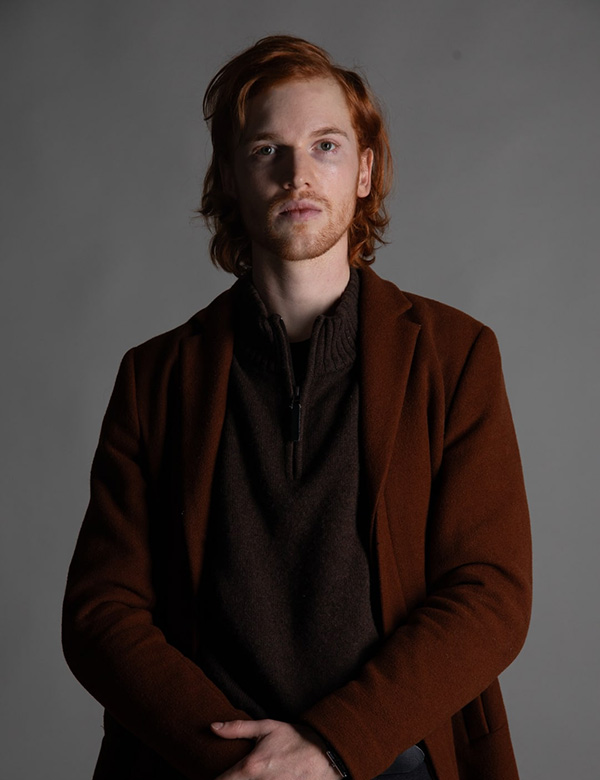 Mannelijk model met rood haar Sybren.