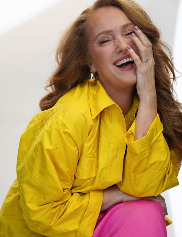 Vrouwelijk model met rood haar en blauwe ogen Juliette D.