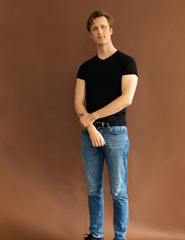 Mannelijk model met bruin haar Dirk B.