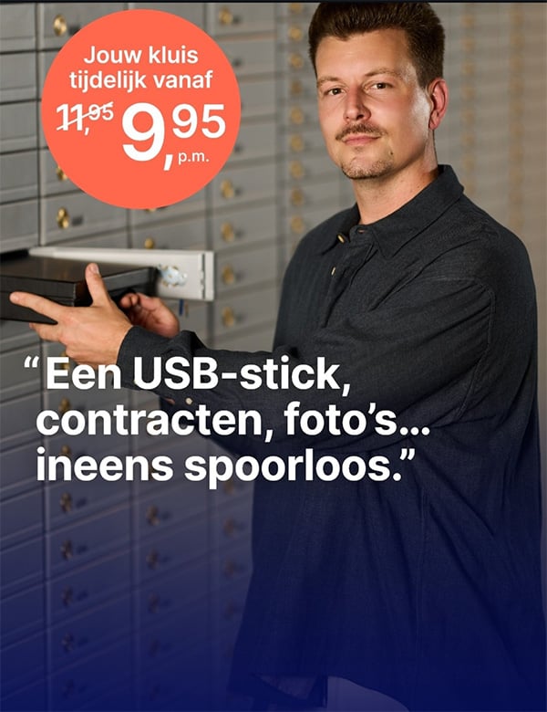 Mannelijk model met donkerblond haar Aaron B.