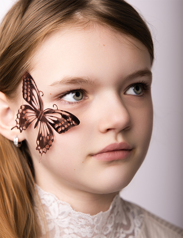 Kindermodel met rossig haar Amy