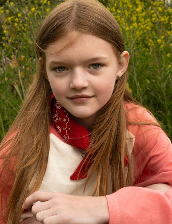 Kindermodel met rossig haar Amy