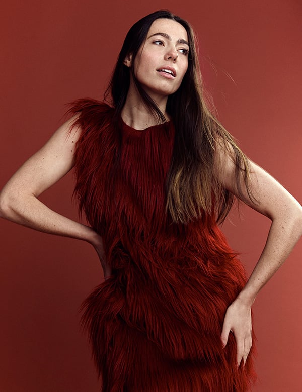Vrouwelijk model met bruin haar en bruine ogen Leonie B.