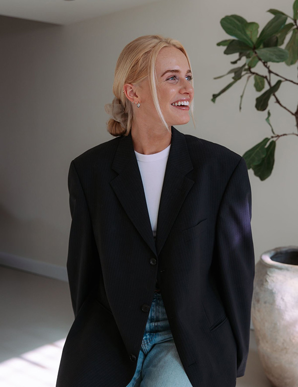 Vrouwelijk model Lune