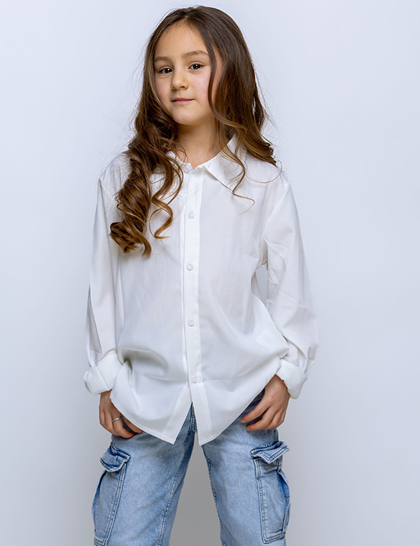 kindermodel Yara