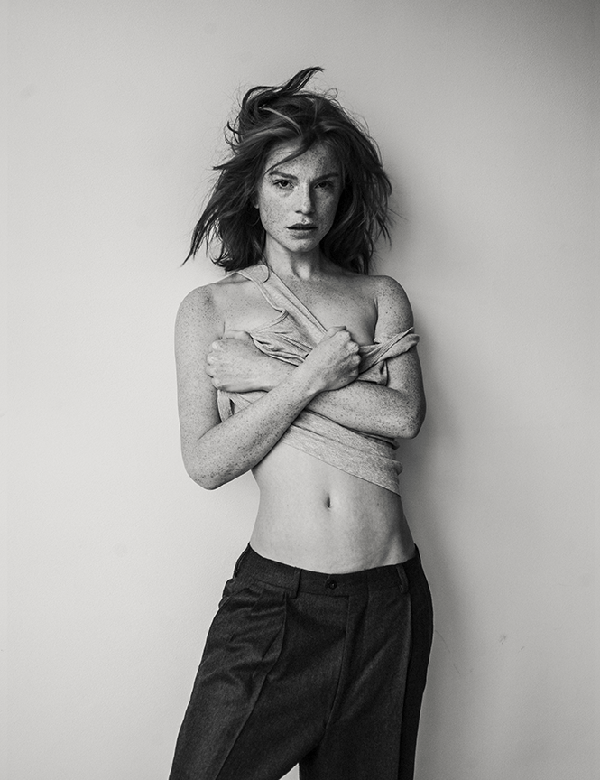 Vrouwelijk model Luca Ho.