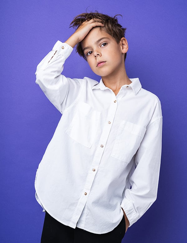 Kindermodel met bruin haar Morris H.