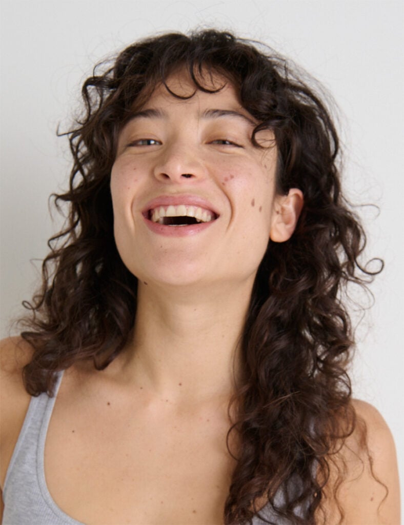 Vrouwelijk model Tende