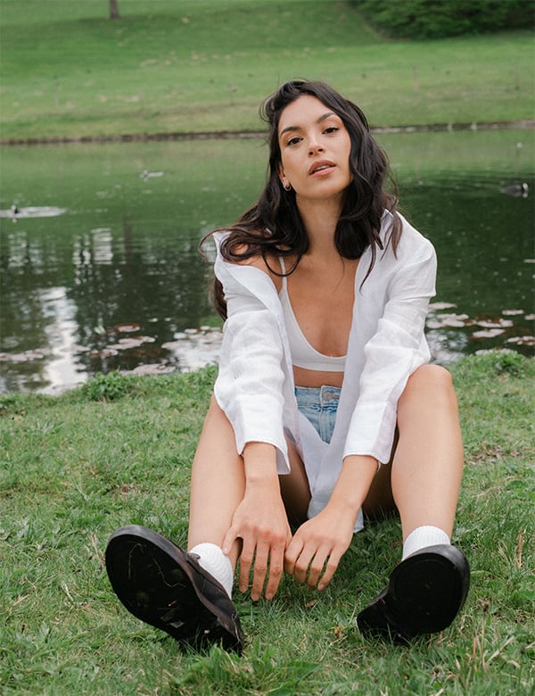 Vrouwelijk model met zwart haar Claudia O.