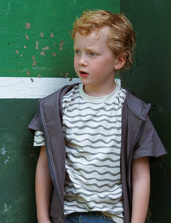 Kindermodel Lewis V.