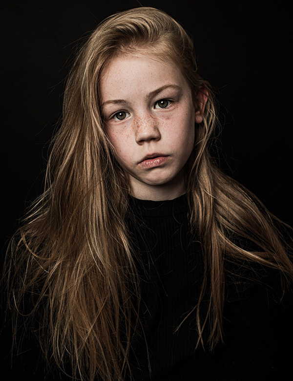 Kinderlijk model met blond/rossig haar en blauw-groene ogen Lise S.