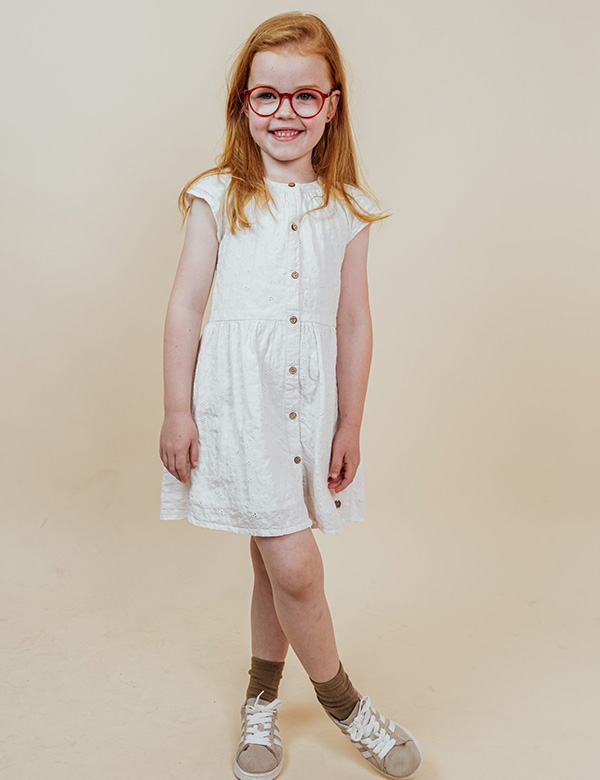 Kinderlijk model met rossig haar en blauw-groene ogen Mirthe S.