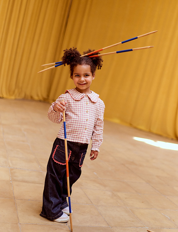 Kindermodel met donkerhaar Nadine