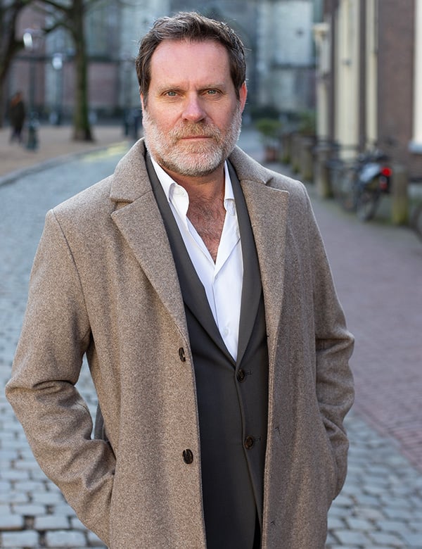 mannelijk model met blauwe ogen Tom Kl.