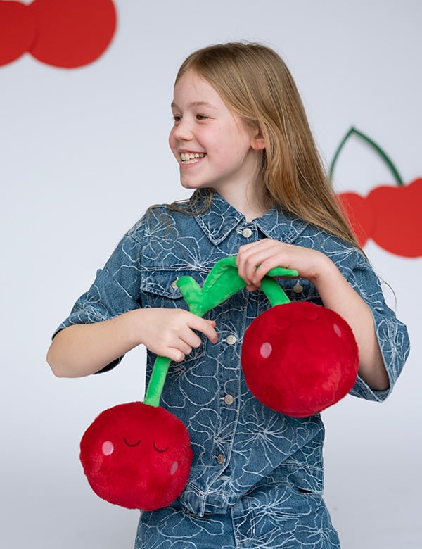meisjes kindermodel met blond haar Lise S.