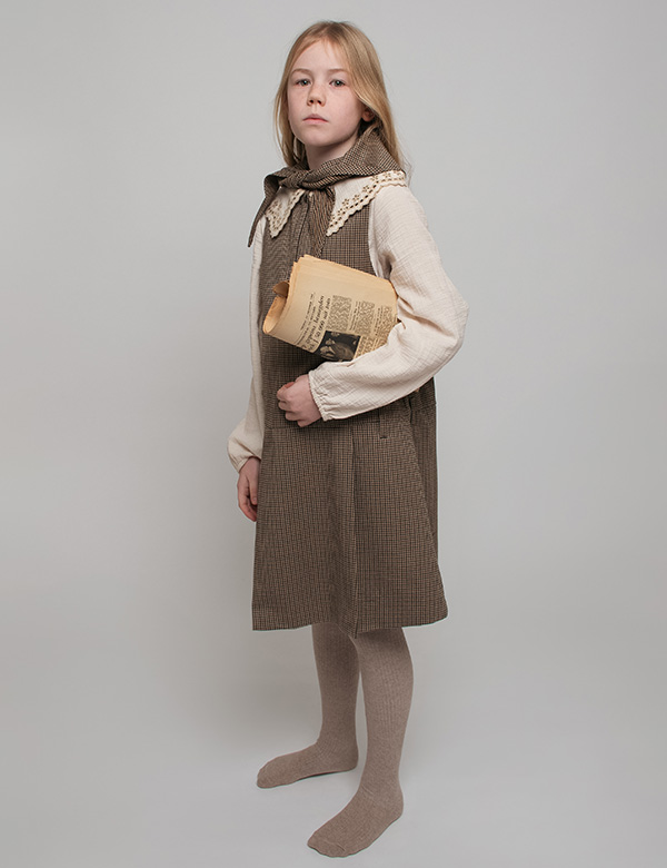 meisjes kindermodel met blond haar Lise S.