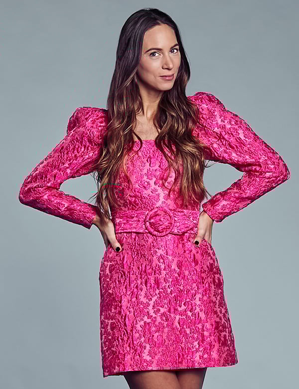 Vrouwelijk model met bruin haar Marlieke