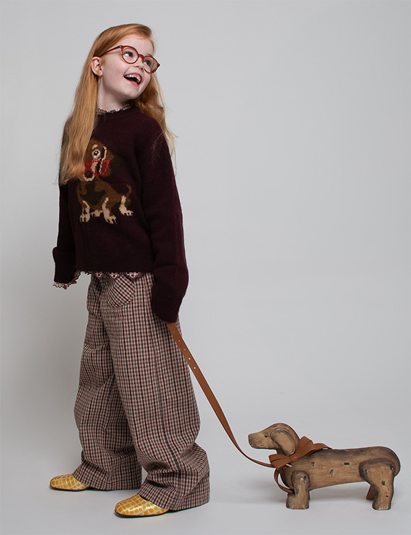 Kinderlijk model met rossig haar en blauw-groene ogen Mirthe S.