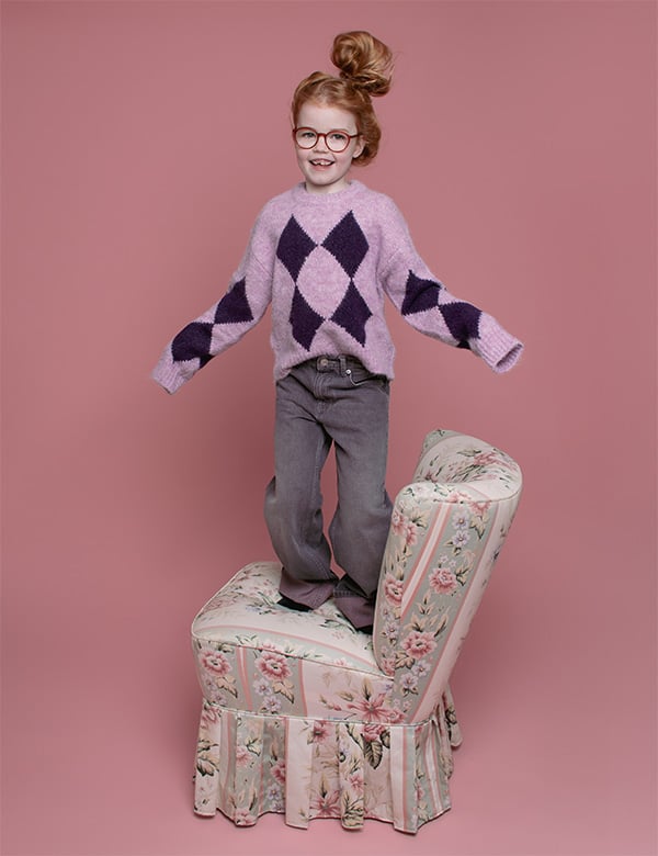 Kinderlijk model met rossig haar en blauw-groene ogen Mirthe S.