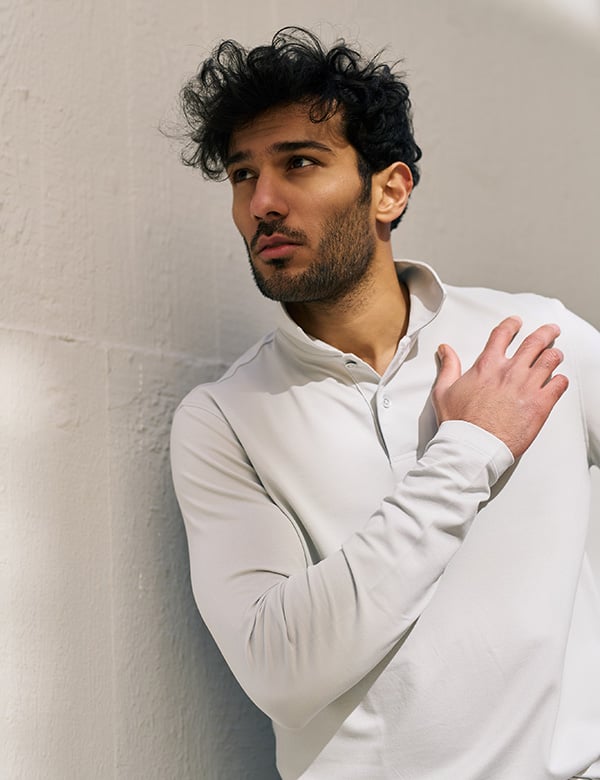 Mannelijk model met donker haar Radman