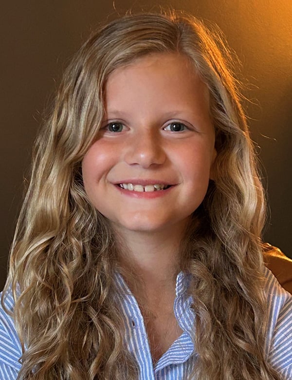 Kindermodel met blond haar Sophie O.