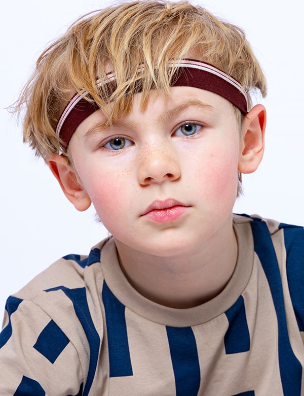 Kindermodel met blond haar Lars R.