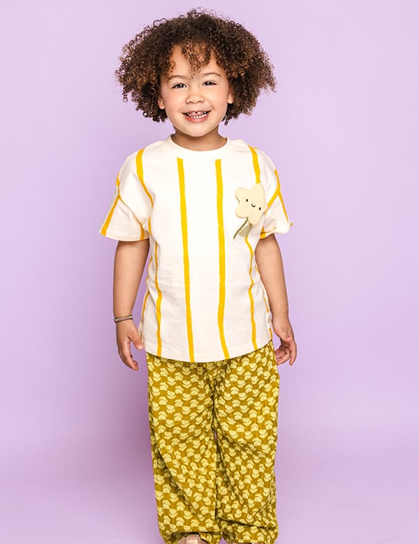 Kindermodel met bruin krullend haar Lulu W.