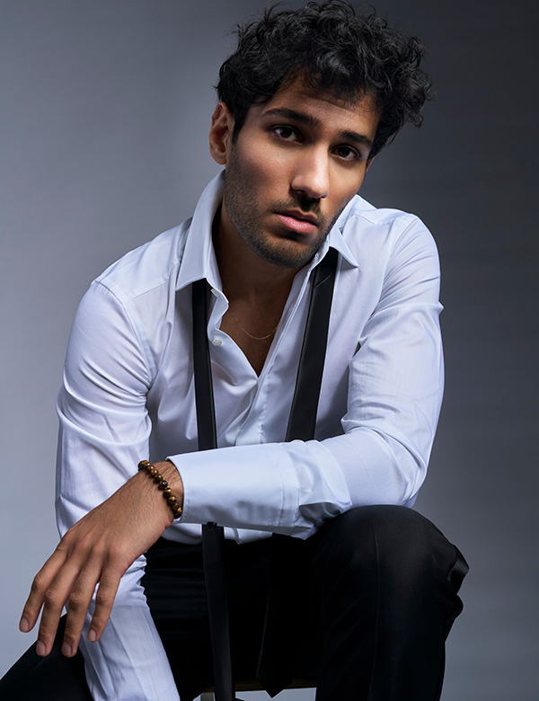 Mannelijk model met kort bruin haar Radman H.